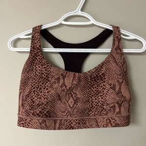 Lululemon 50 Rep Bra Desert Snake Bark Berry Multi/ Black Cherry